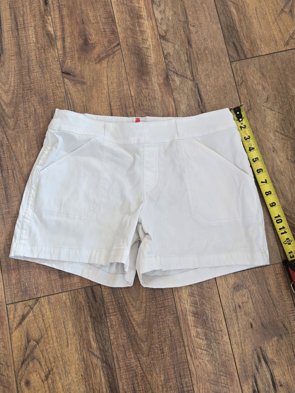SPANX White Casual Stretch Pull On Shorts